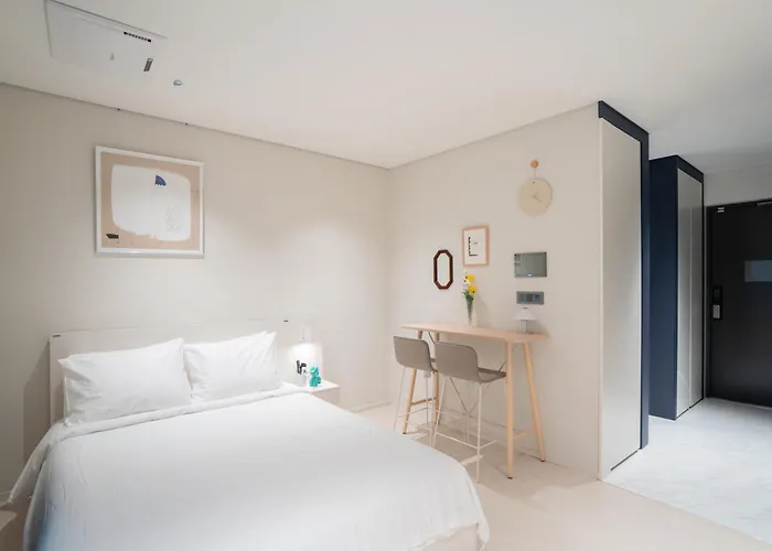 꼬모까사 해운대 Casa Haeundae Oceanfront *
