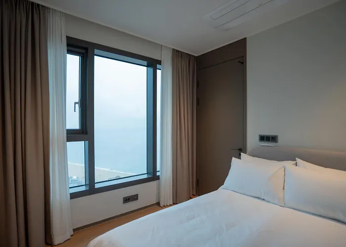 아파트 꼬모까사 해운대 Casa Haeundae Oceanfront
